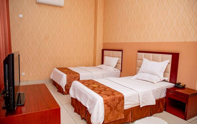 http://www.hotelbelairbujumbura.com/Twin room